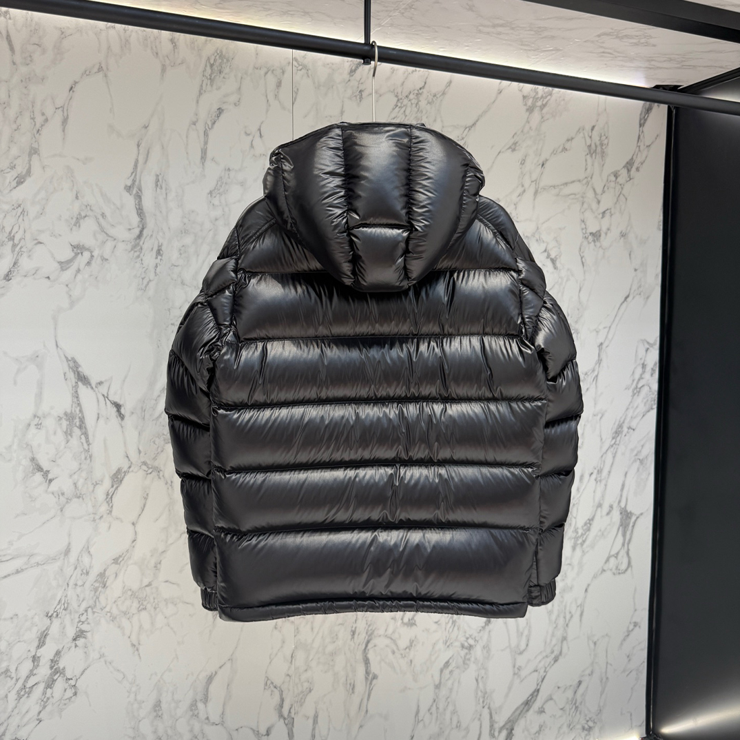 Moncler 2025 Newest Fashion Designer Down Jacket