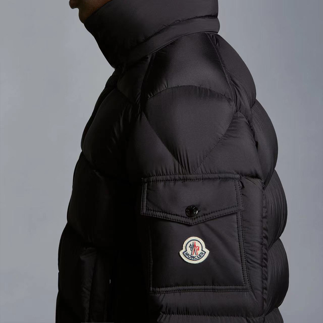 Monoclonal Vezere Matte Down Jacket