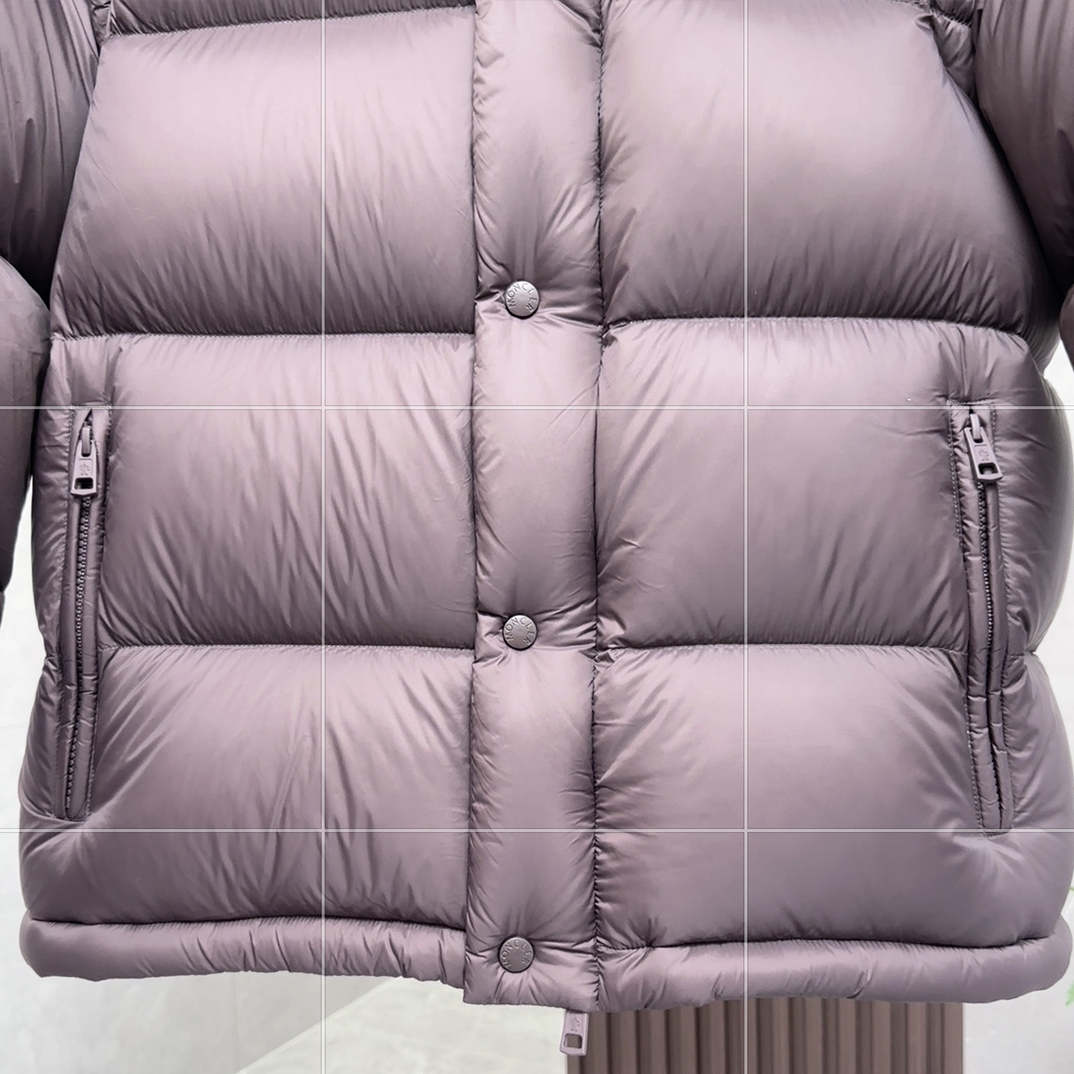 Moncler Cyclone Short Down Jacket