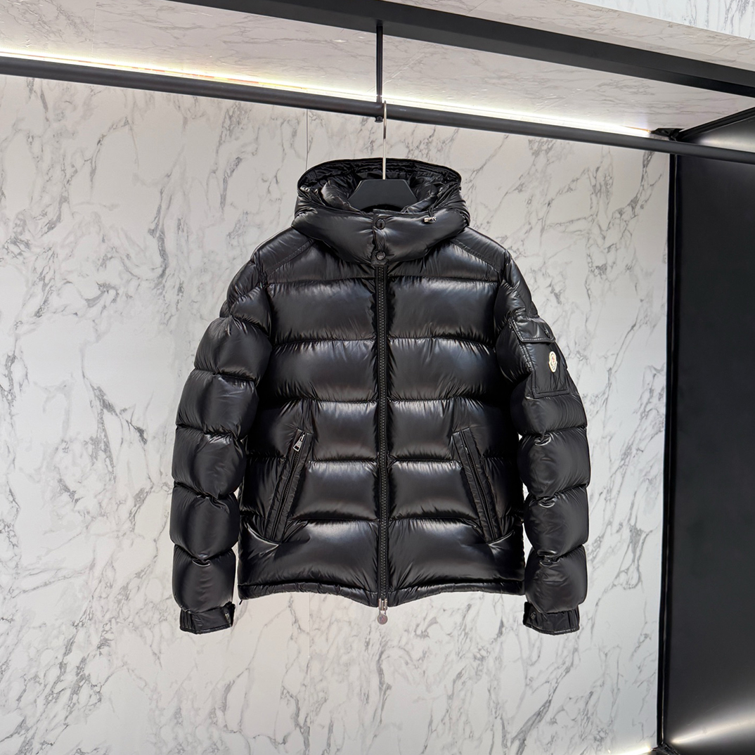 Moncler 2025 Newest Fashion Designer Down Jacket