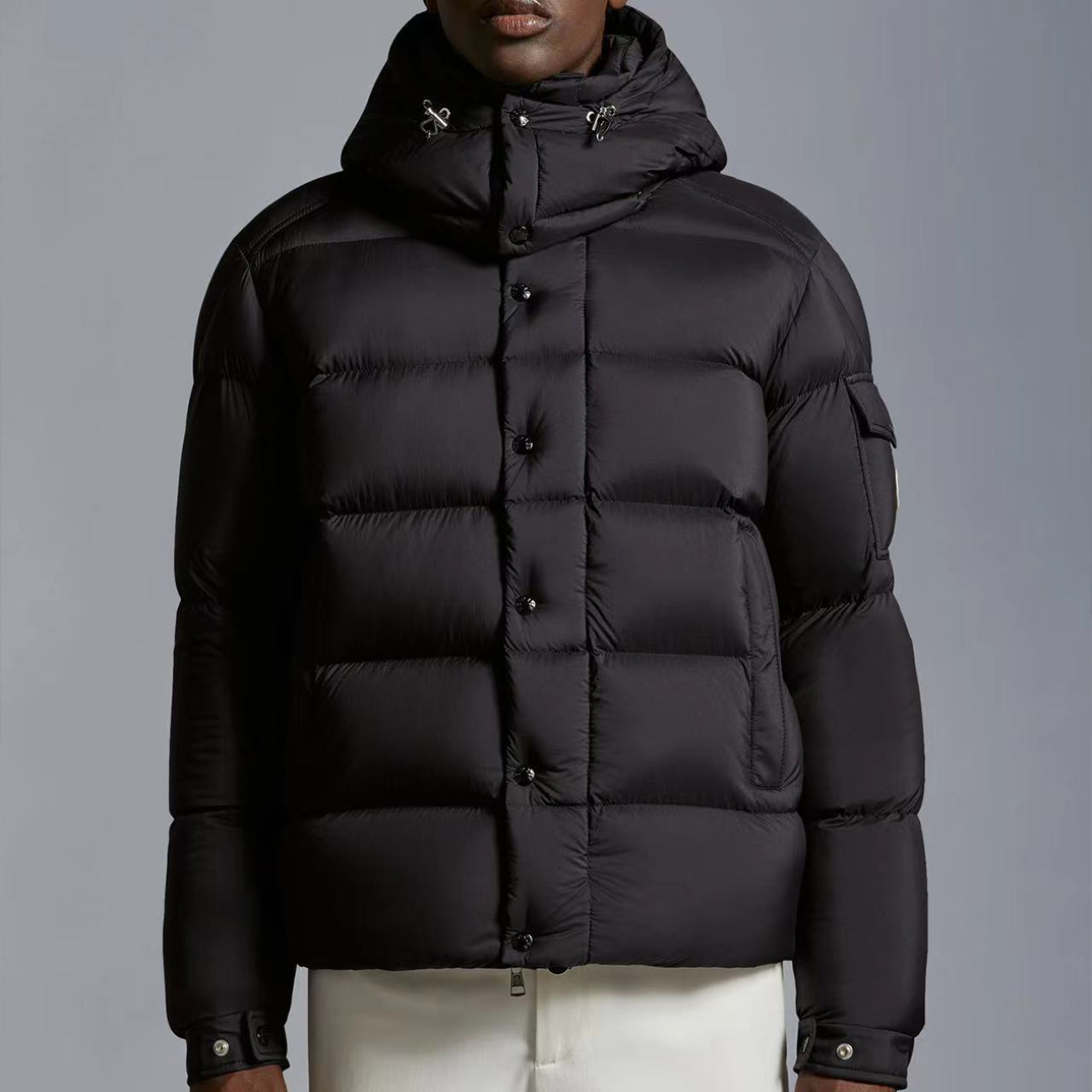Monoclonal Vezere Matte Down Jacket